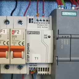Wymiana osprzetu elektrycznego w sterowaniu nadrzednym sprężarek śrubowych 