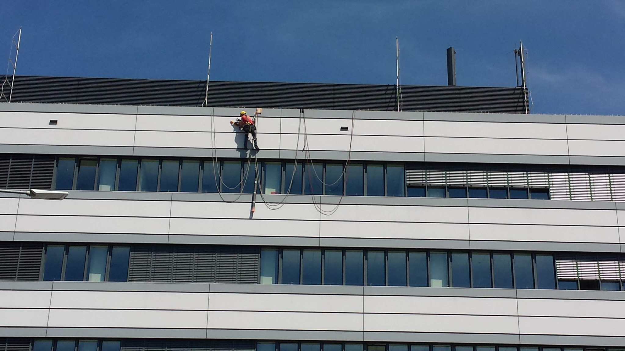 Naprawa elementów elewacji