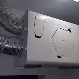 Instalacja rekuperatora pod sufitem