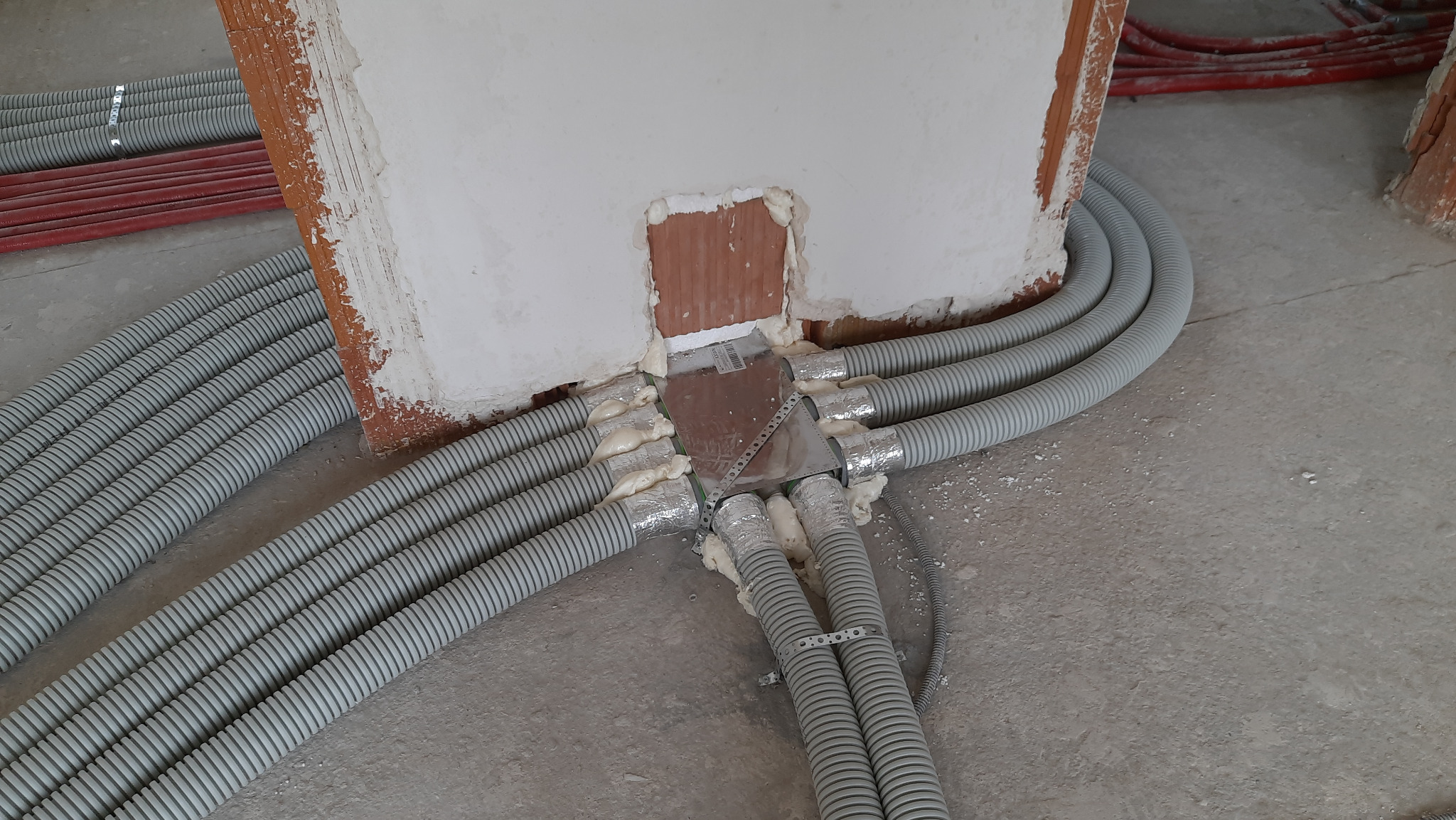 Skrzynka rozdzielacza nawiewu