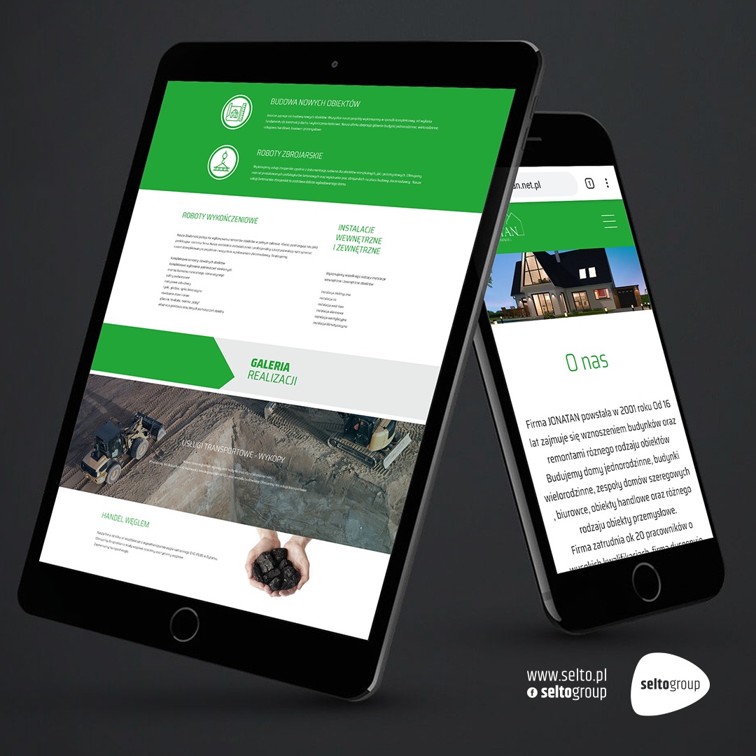 Wyświetlacz tabletu i smartfona prezentujące stronę internetową firmy budowlanej z galerią realizacji, widoczne usługi transportowe i wykopy oraz budynki.