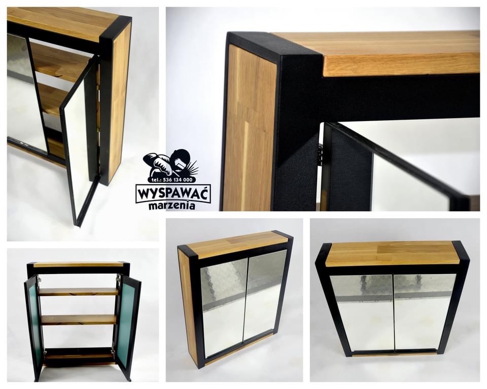 Nowoczesna szafka z metalową ramą, drewnianym blatem i lustrzanymi drzwiczkami, eksponowana w różnych ujęciach, w tym zbliżenie na zawiasy i logo firmy z wizerunkiem spawacza.