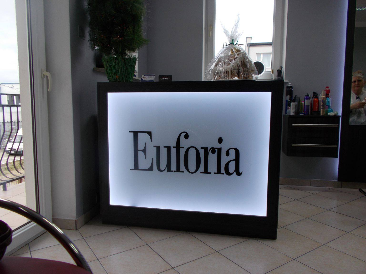 Stoiska, witryny reklamowe Ostrołęka