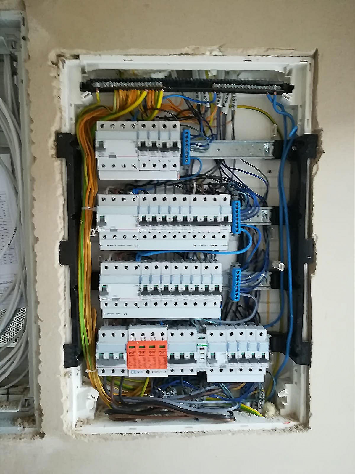 Rozdzielnica elektryczna domku jednorodzinnego