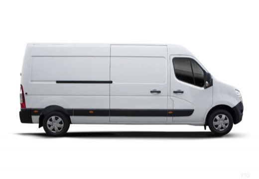 Biały, długi furgon dostawczy z przesuwnymi drzwiami bocznymi, sfotografowany z boku na białym tle.