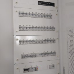 Instalacje elektryczne Warszawa 24