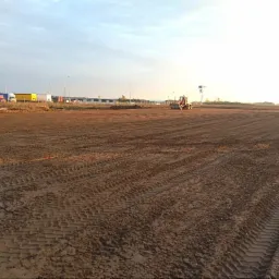 Niwelacja terenu za pomocą systemu Trimble