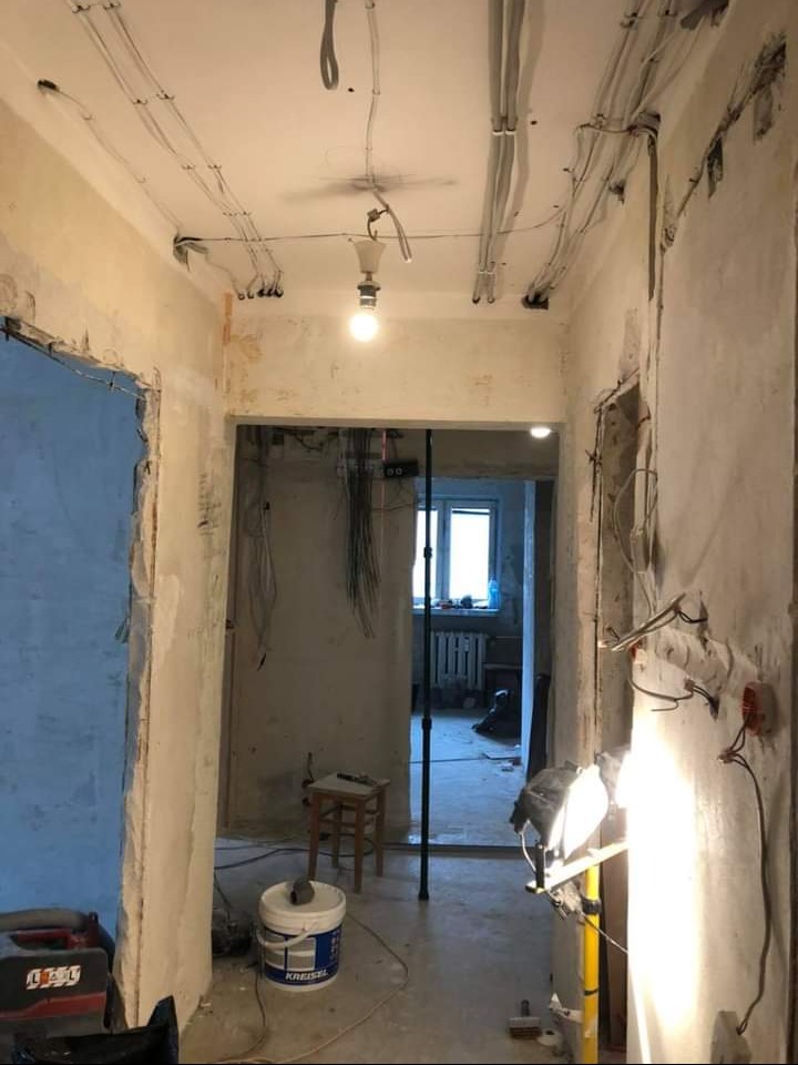 Przed remontem Elektryka Szpachlowanie Gładzenie Malowanie