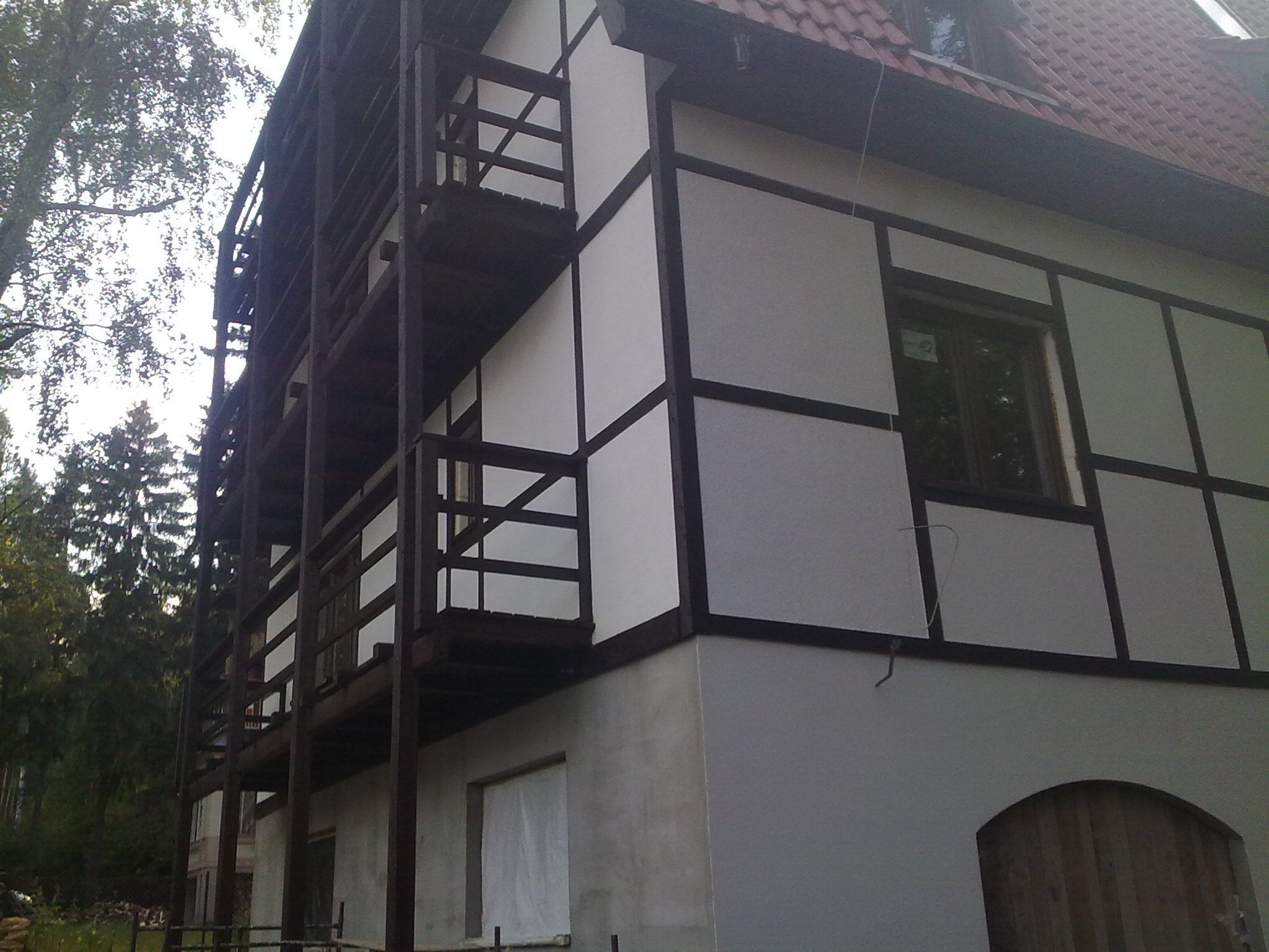 tynki wewnetrzne sztkatordkie ,farby,kleje