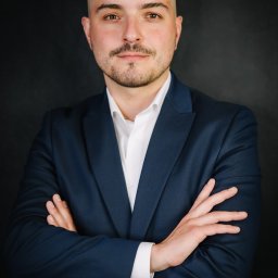 DK BROKERS SPÓŁKA Z OGRANICZONĄ ODPOWIEDZIALNOŚCIĄ - Sebastian Bryk pośrednik nieruchomości DK Brokers
