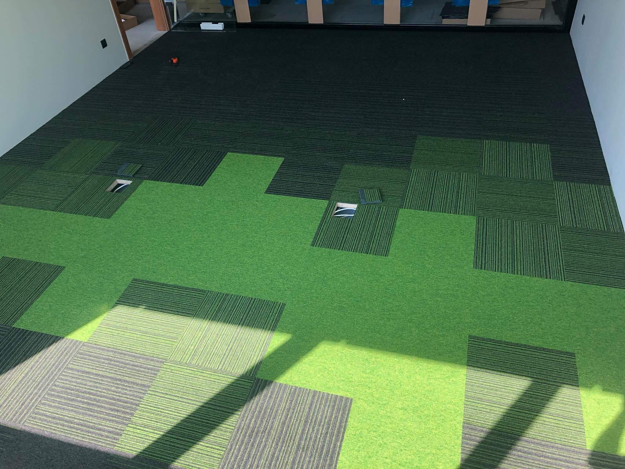 Biura firmowe płytka dywanowa