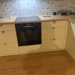 Bartłomiej Sawicki - Rewelacyjne Tapetowanie Krosno