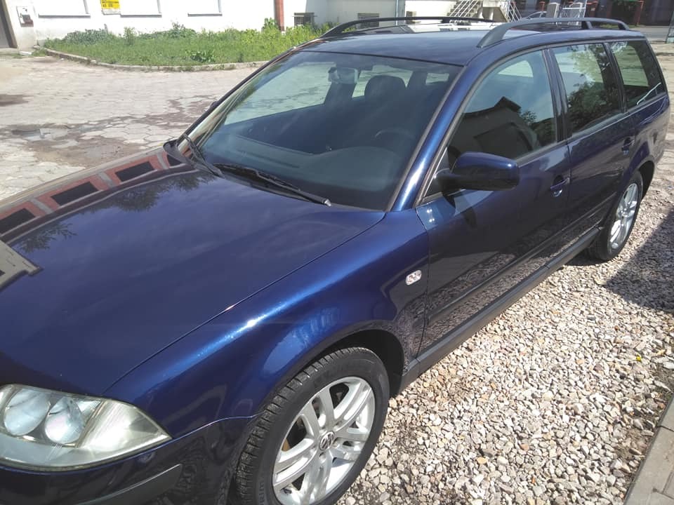 Samochód po myciu ręcznym z użyciem aktywnej piany :)