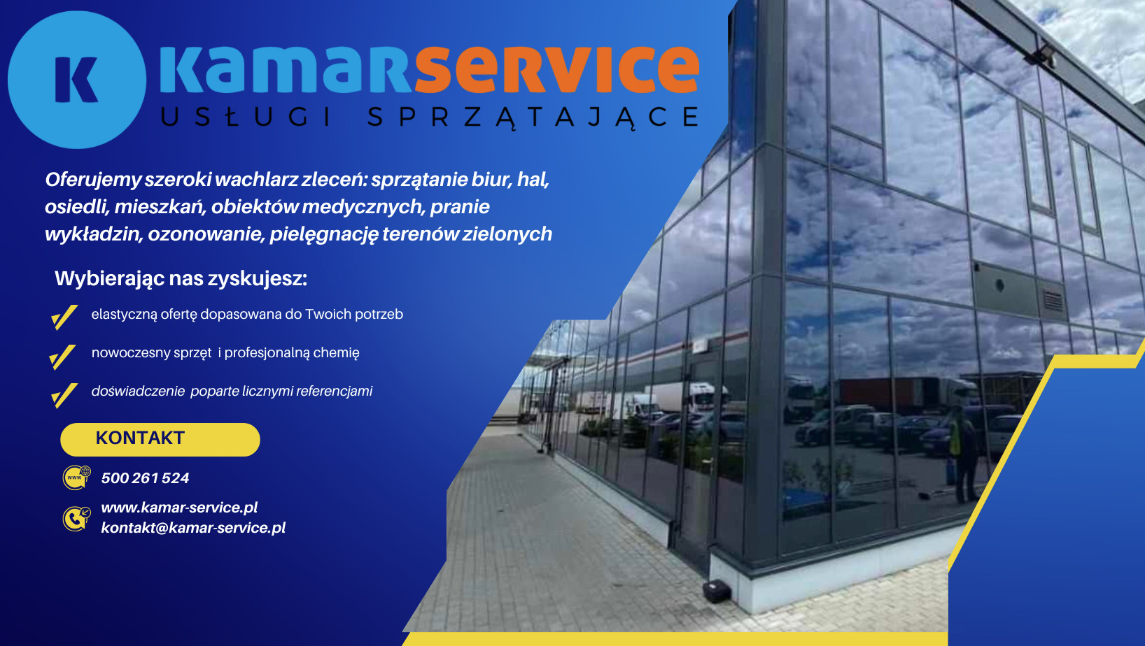 Reklama usług sprzątających KamarService na tle nowoczesnego biurowca z szklaną fasadą, odbijającą niebo. Oferta obejmuje sprzątanie biur, hal, osiedli i pielęgnację zieleni.