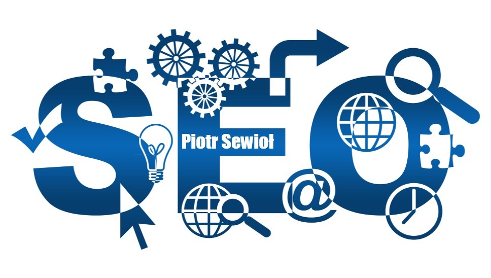 Grafika wektorowa z napisem SEO wkomponowanym w ikony: żarówki, globusów, trybów, lupy, puzzli, strzałki i znaku @, z dodatkowym napisem 'Piotr Sewioł'.
