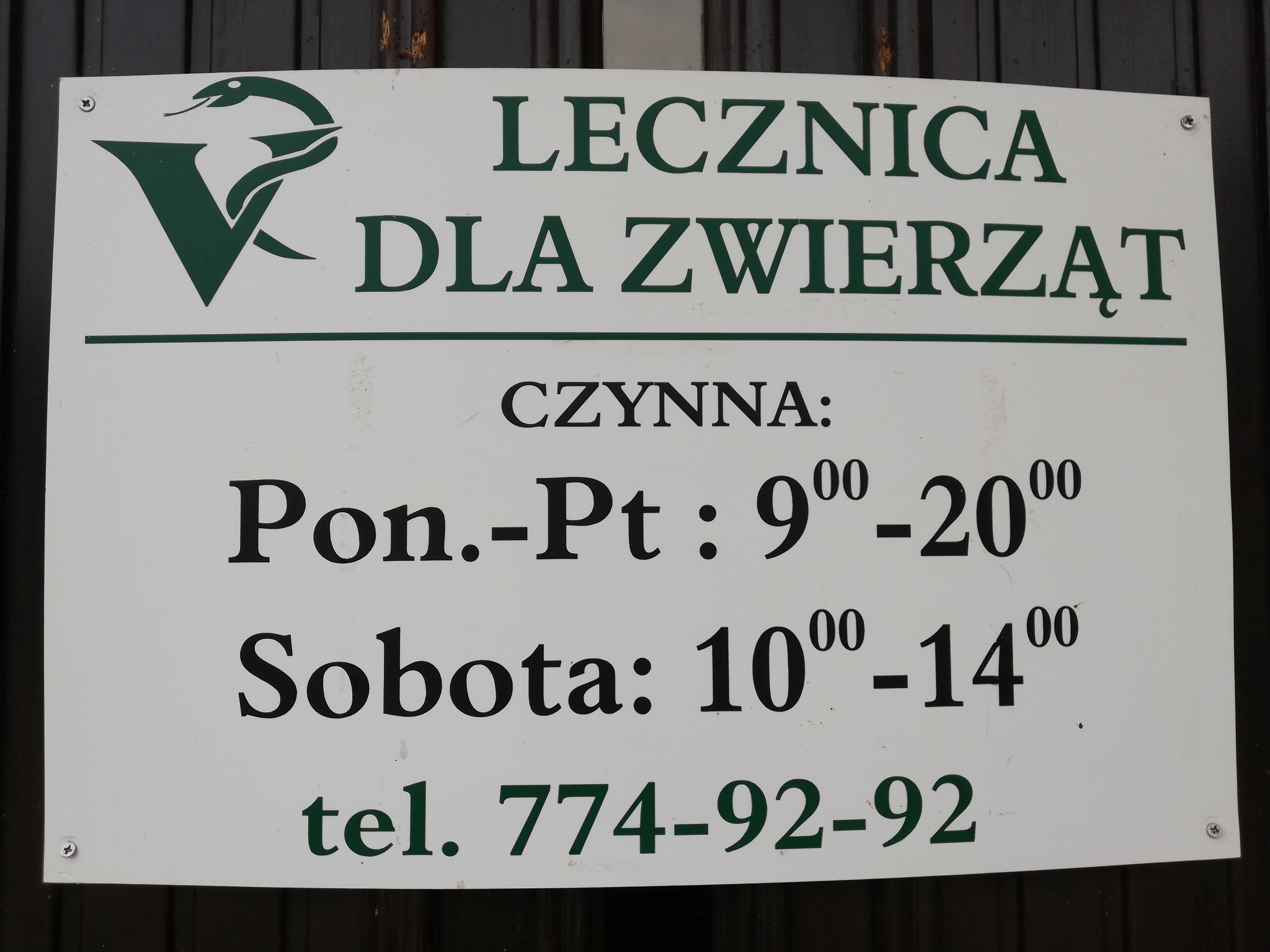 Godziny otwarcia oraz numer telefonu