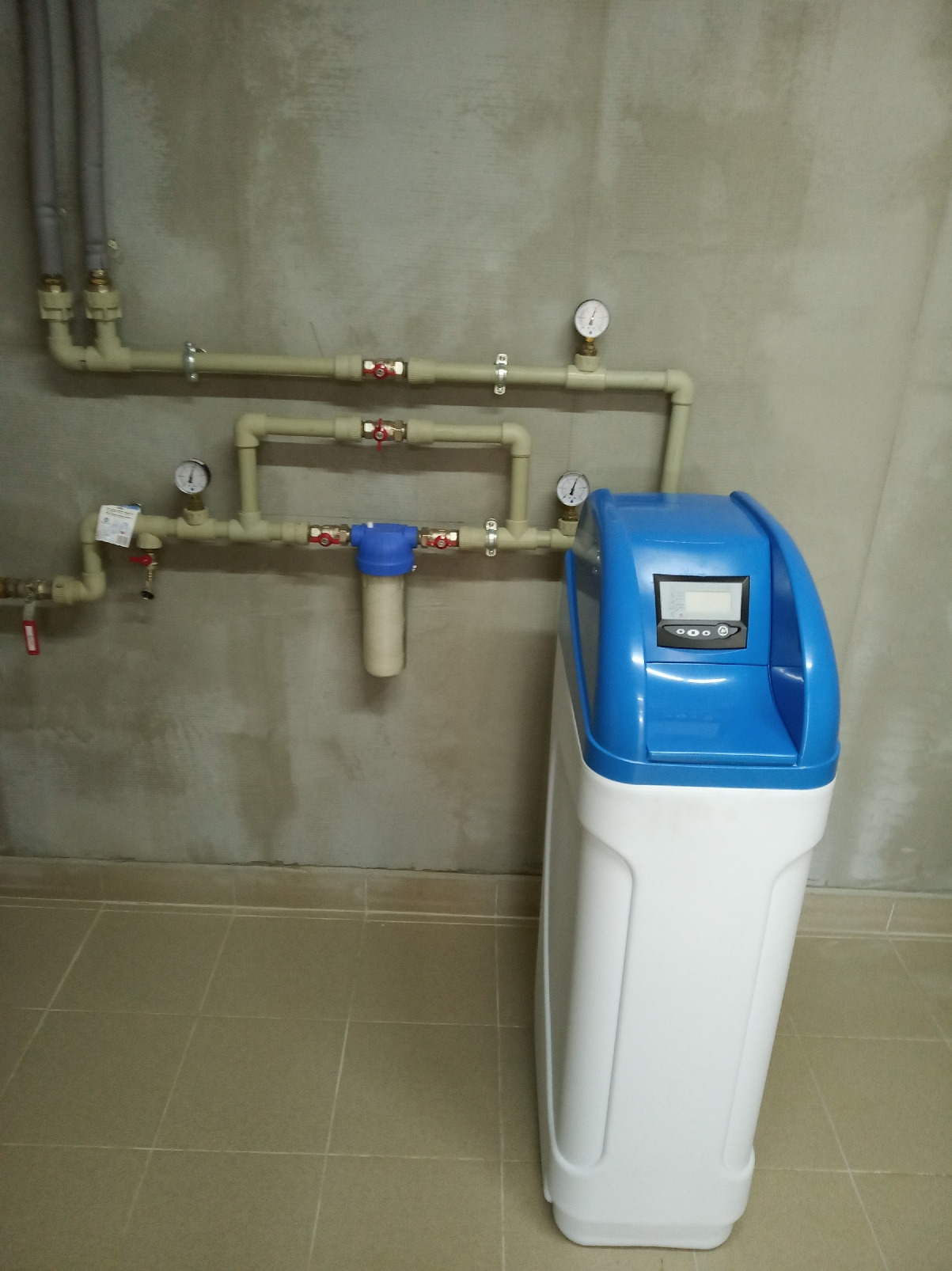 montaż zmiękczacza wody