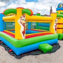 Suchy Basen z kulkami.