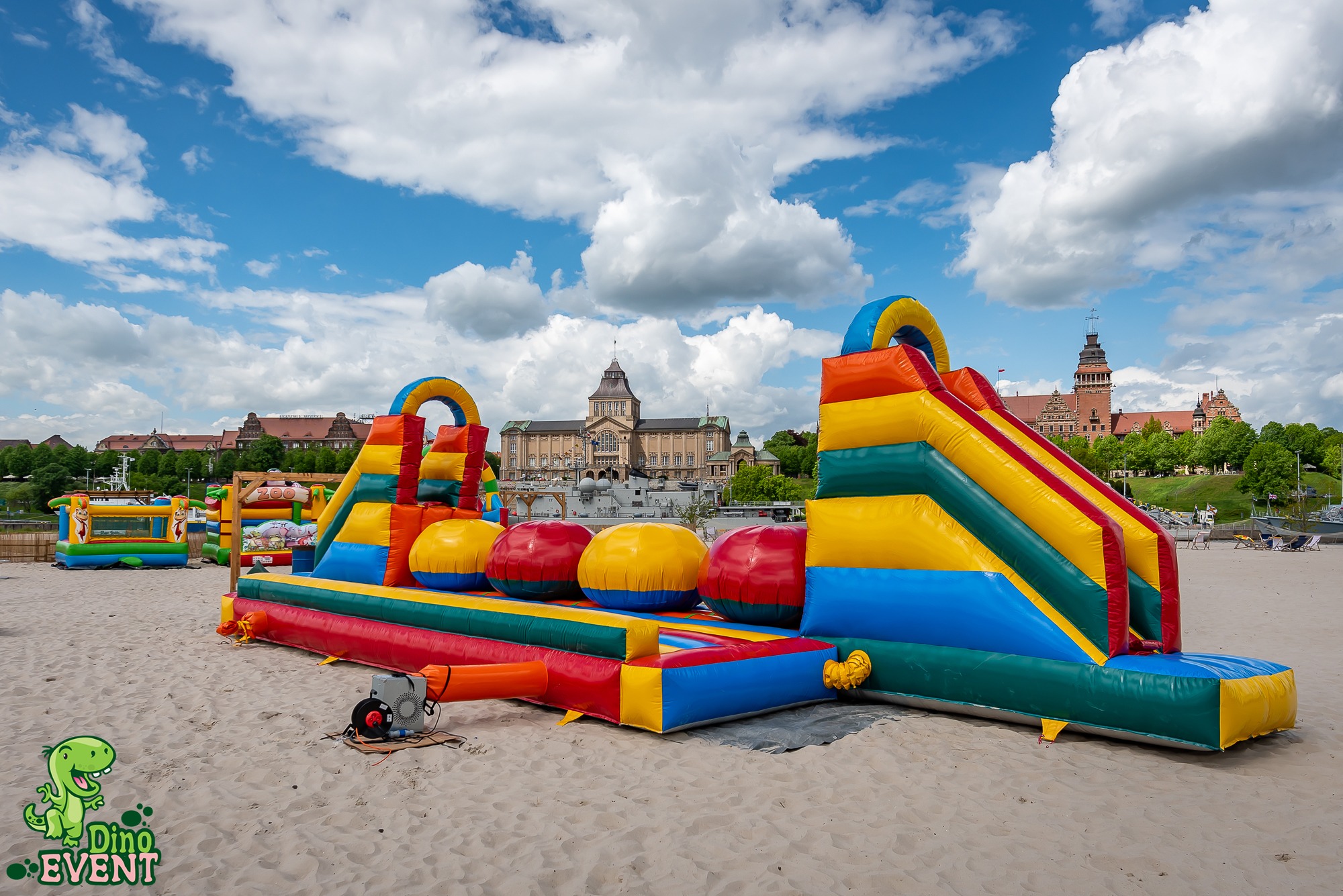 Tor Przeszkód Big Ballers.