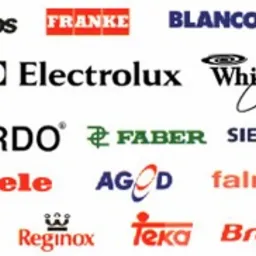 Kolekcja logo producentów sprzętu AGD, w tym Amica, Electrolux, Bosch, Siemens, Miele, Whirlpool, Zanussi, AEG, Franke, Blanco, Faber, Fagor, Ardo, Candy, Teka, Brandt, Liebherr, Smeg, Foster...