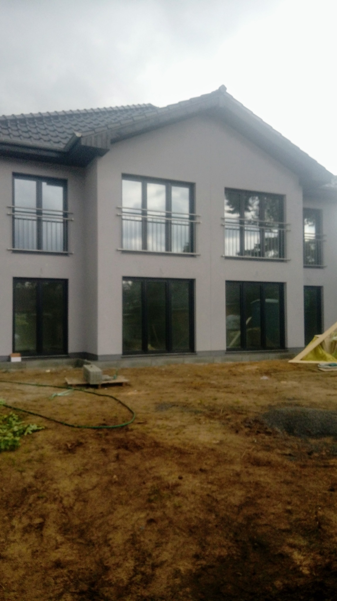 Specjalnoscia firmy sa balustrady wszelkiego rodzaju z stali nierdzewnej