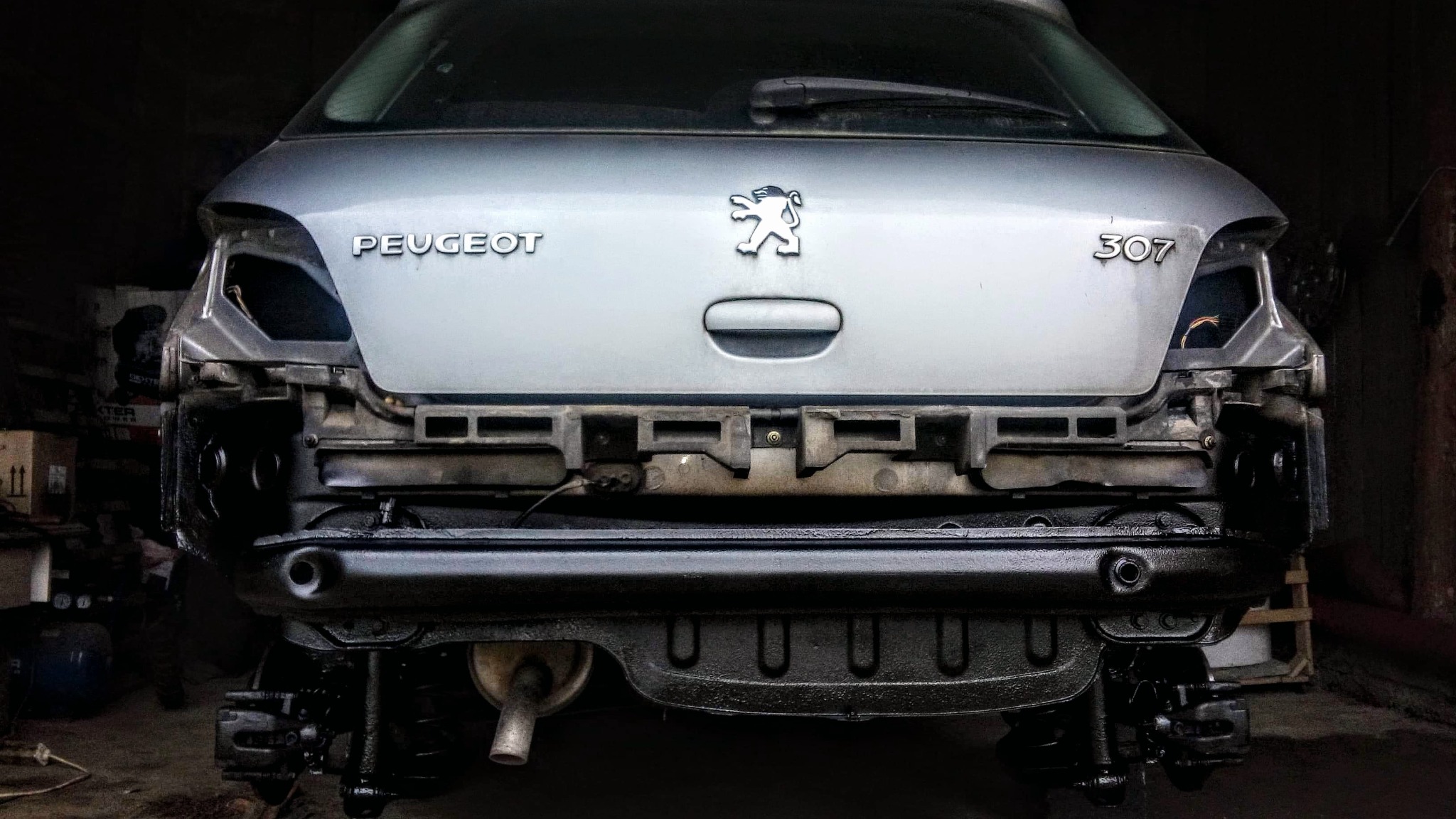 Konserwacja również pod zderzakami