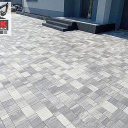 Układanie kostki brukowej Strzyżowice 4