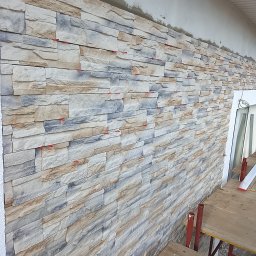 Piotr Waszkiewicz - Budowa dom&oacute;w Sochaczew