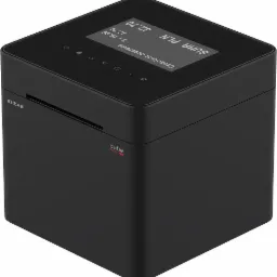 Czarna, kwadratowa drukarka fiskalna Elzab Cube Online z widocznym ekranem wyświetlającym paragon za czekoladę deserową na kwotę 32,70 PLN.