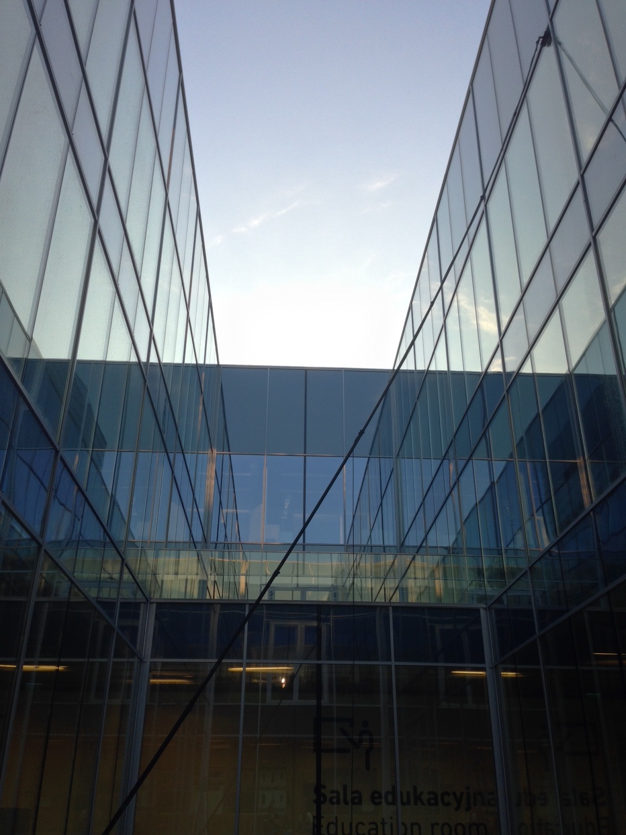 Mycie elewacji Muzeum Śląskie Katowice