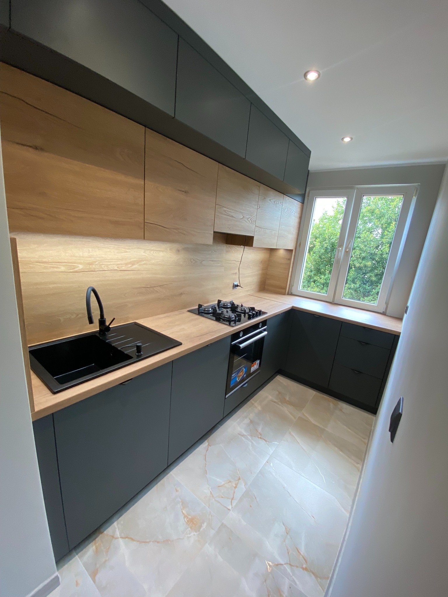 Meble kuchenne realizacja mieszkanie w Mysłowicach