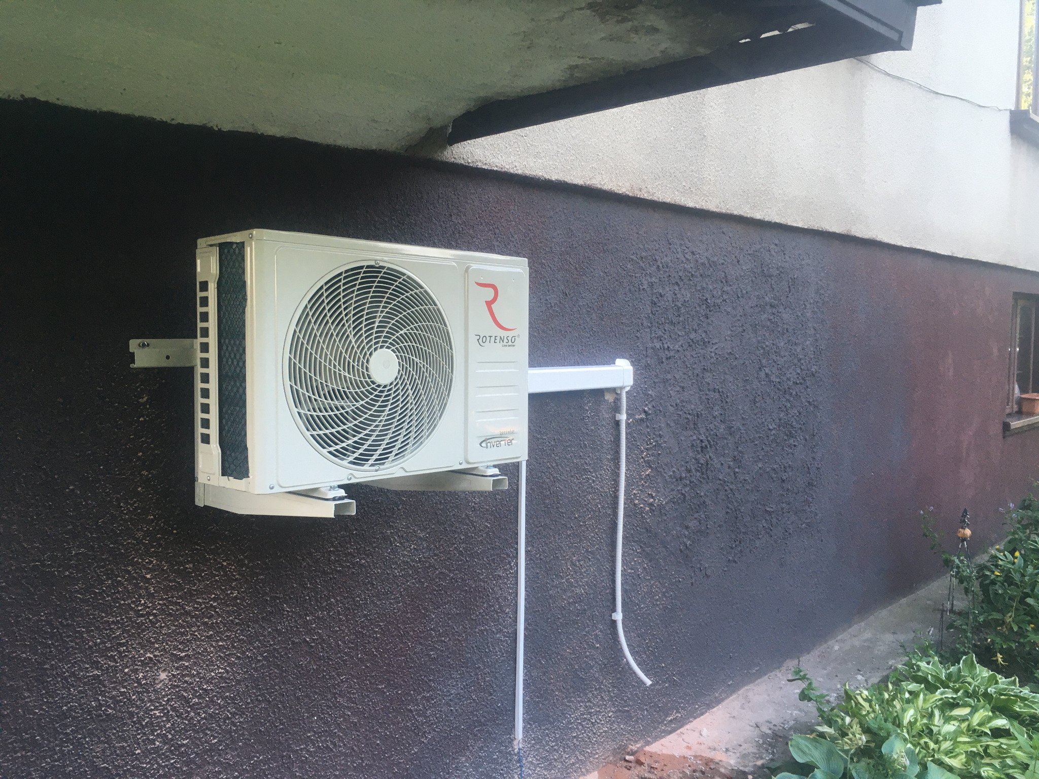 Montaż klimatyzacji marki Rotenso