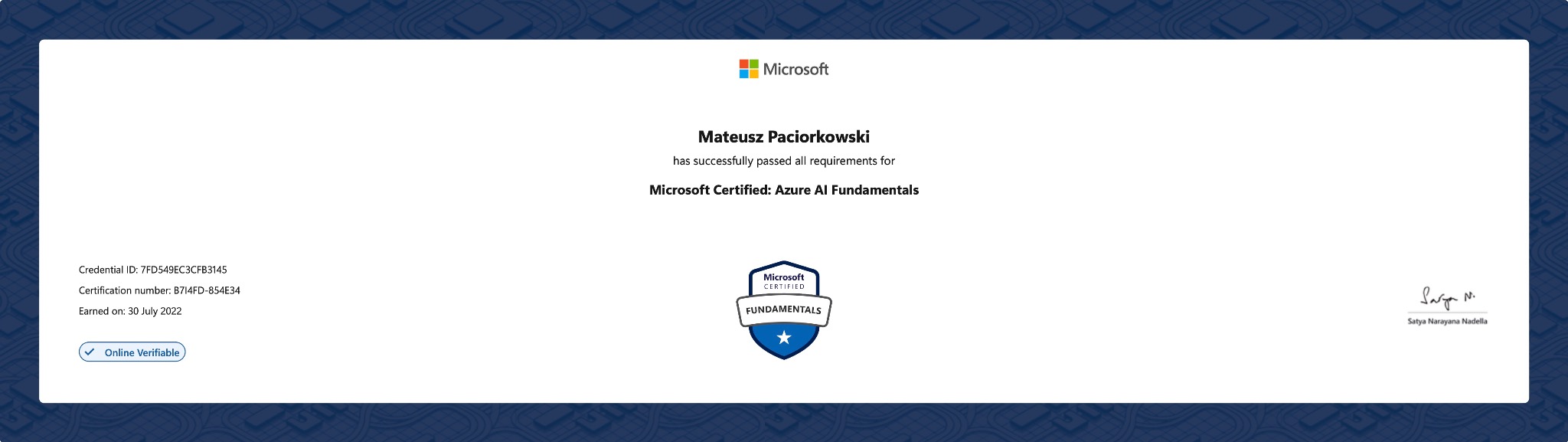 Certyfikat Microsoft Azure AI Fundamentals dla Mateusza Paciorkowskiego, potwierdzający pomyślne ukończenie wymagań. Sygnatura Satya Nadella.