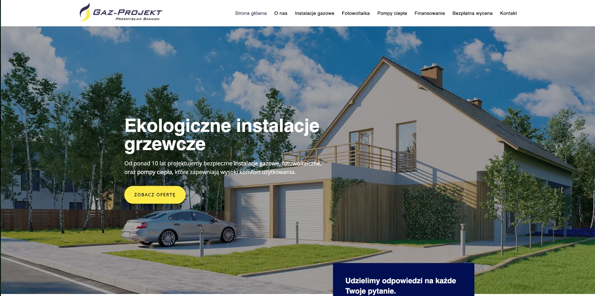 Strona internetowa firmy Gaz-Projekt z wizualizacją domu z instalacjami grzewczymi, fotowoltaicznymi i gazowymi, samochód na podjeździe, drzewa w tle.