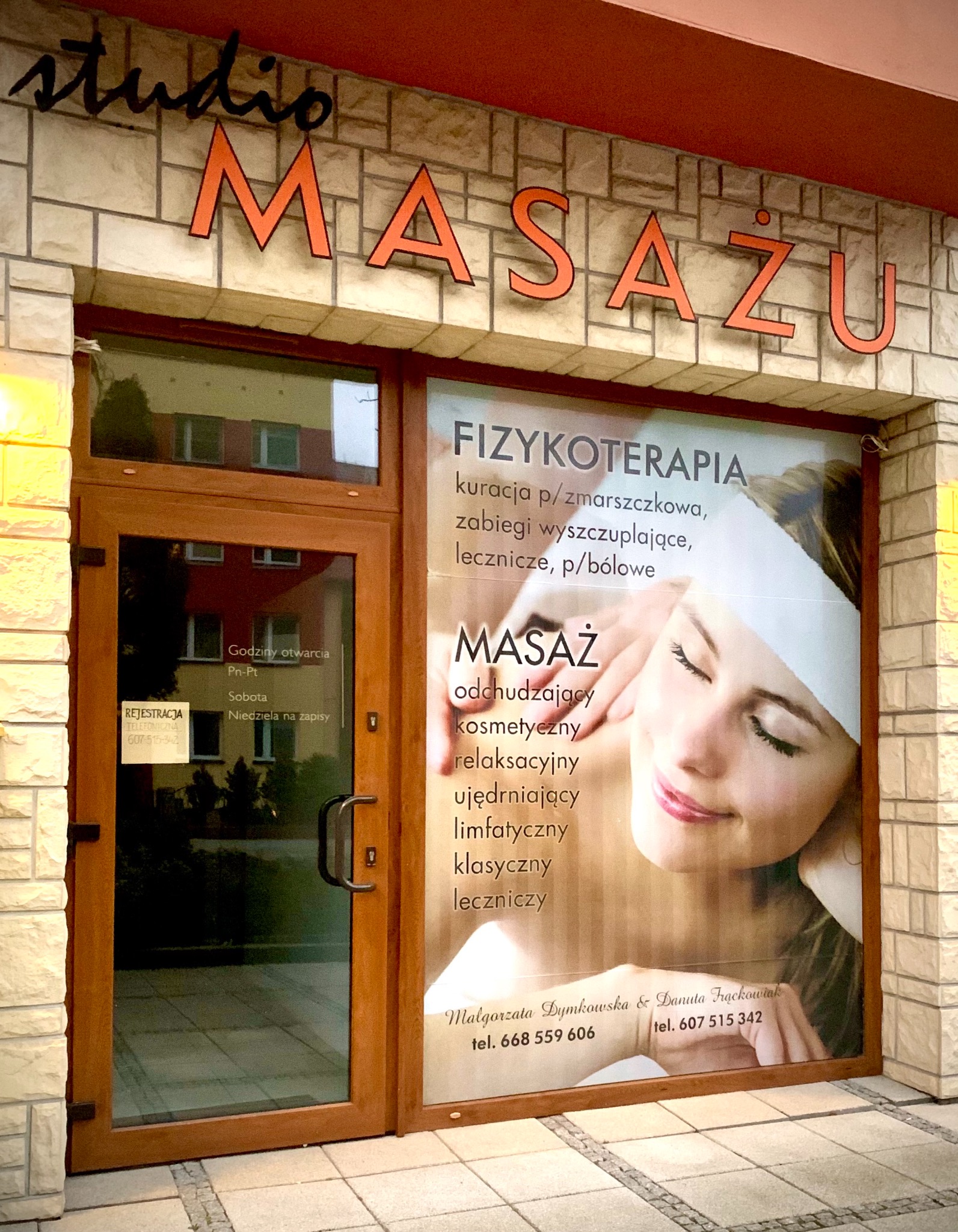 Profesjonalna obsługa, firma z 20-letnim doświadczeniem.