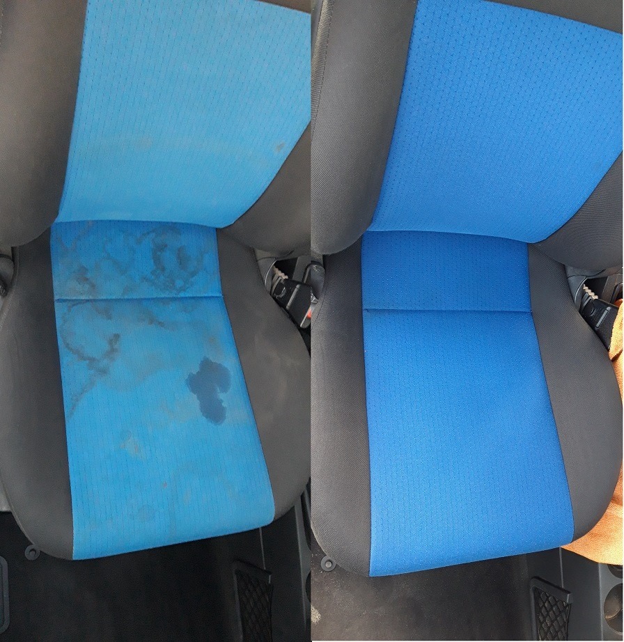 Porównanie: Czyszczone, niebiesko-szare siedzenie samochodowe, widoczne plamy przed i czysta tapicerka po praniu.