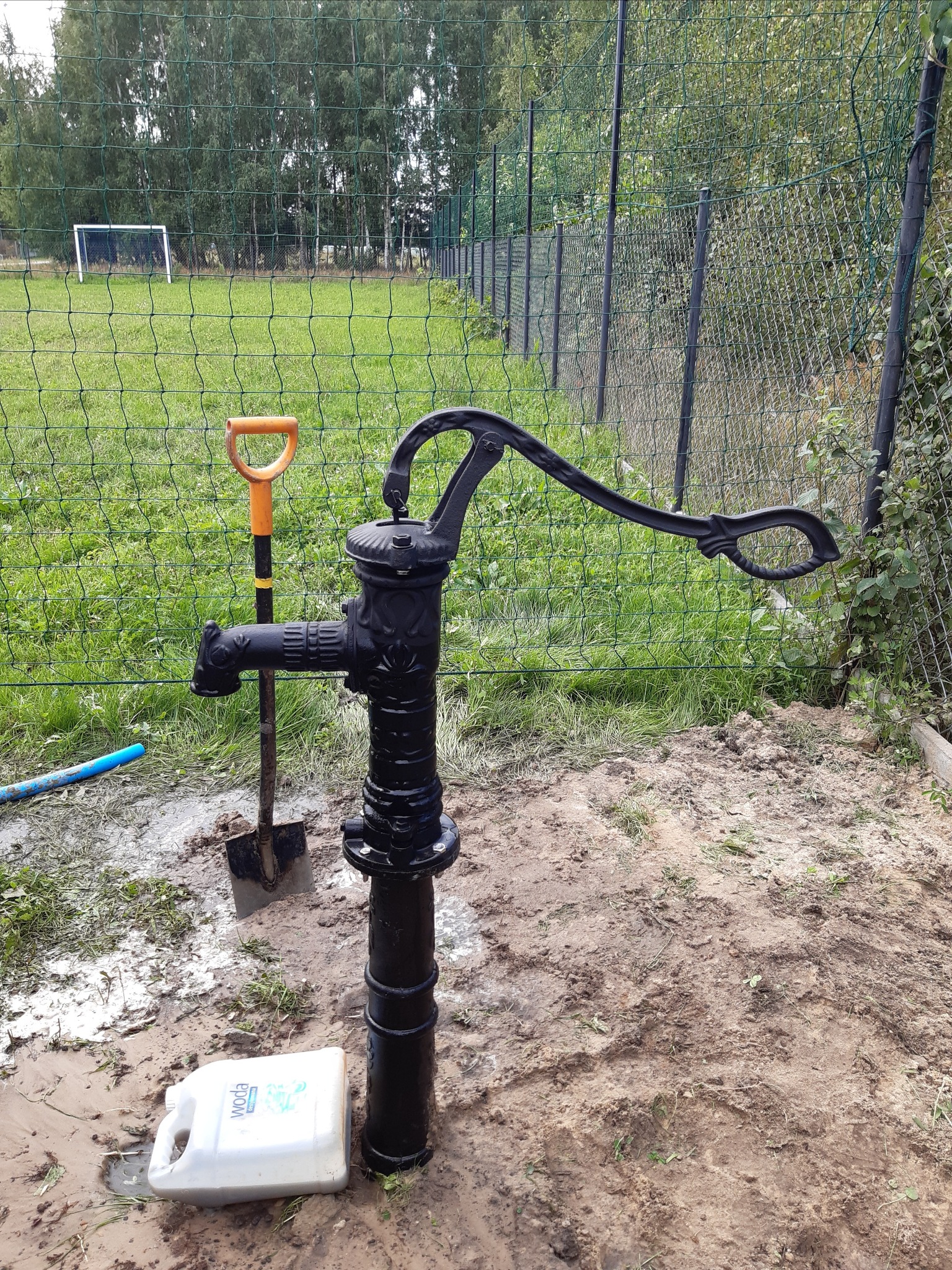 Studnia abisyńska ręczna