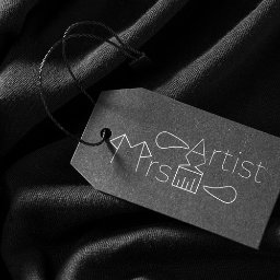 Logotyp malowania ubrań "Mrs Artist"