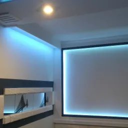 Moja zabudowa gk z wnęką led pod fototapetę z lustrem i grafiką.