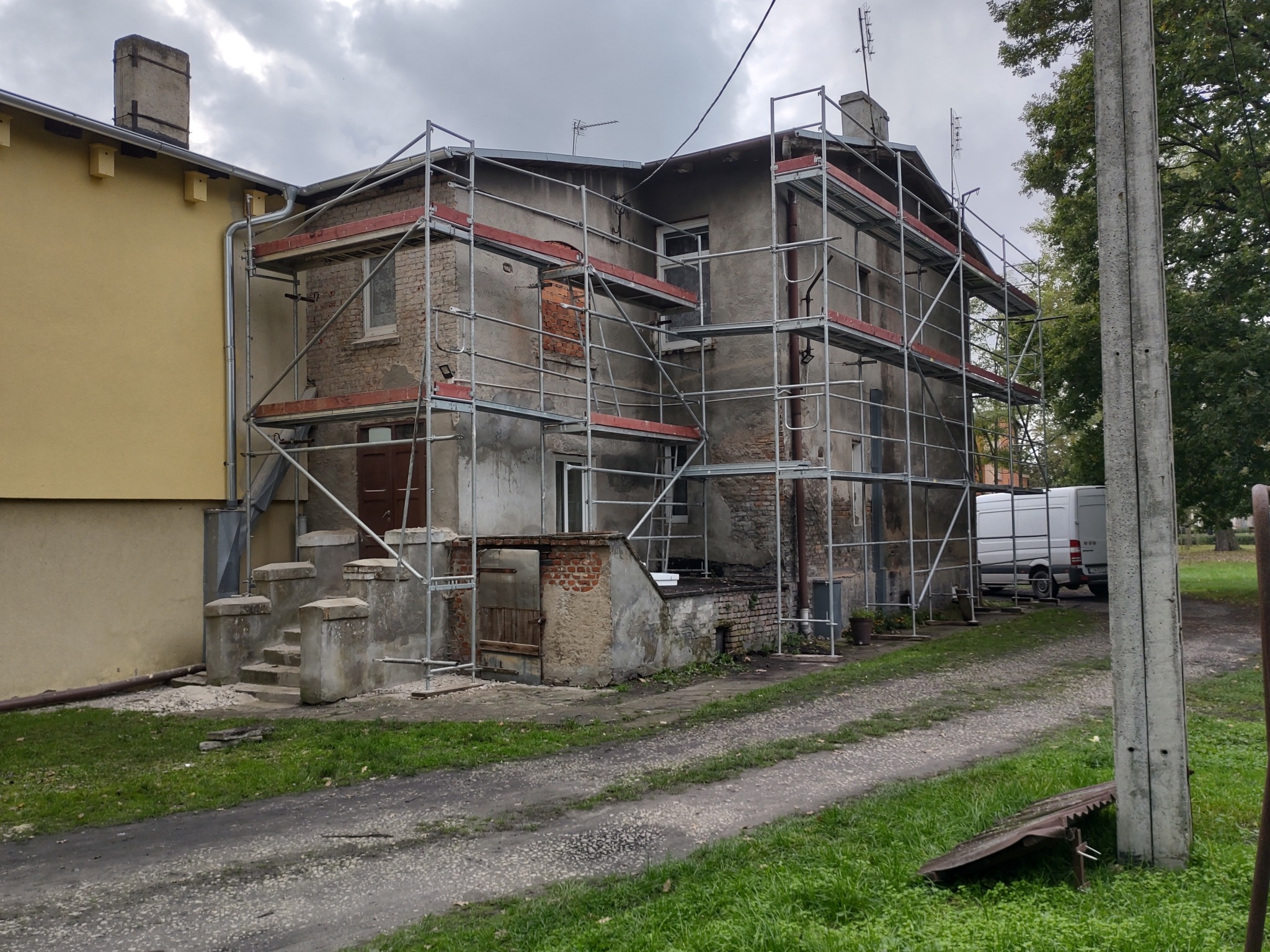 Termoizolacja kamienicy Poznańska przed