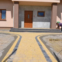 Układanie kostki brukowej Kartuzy 1