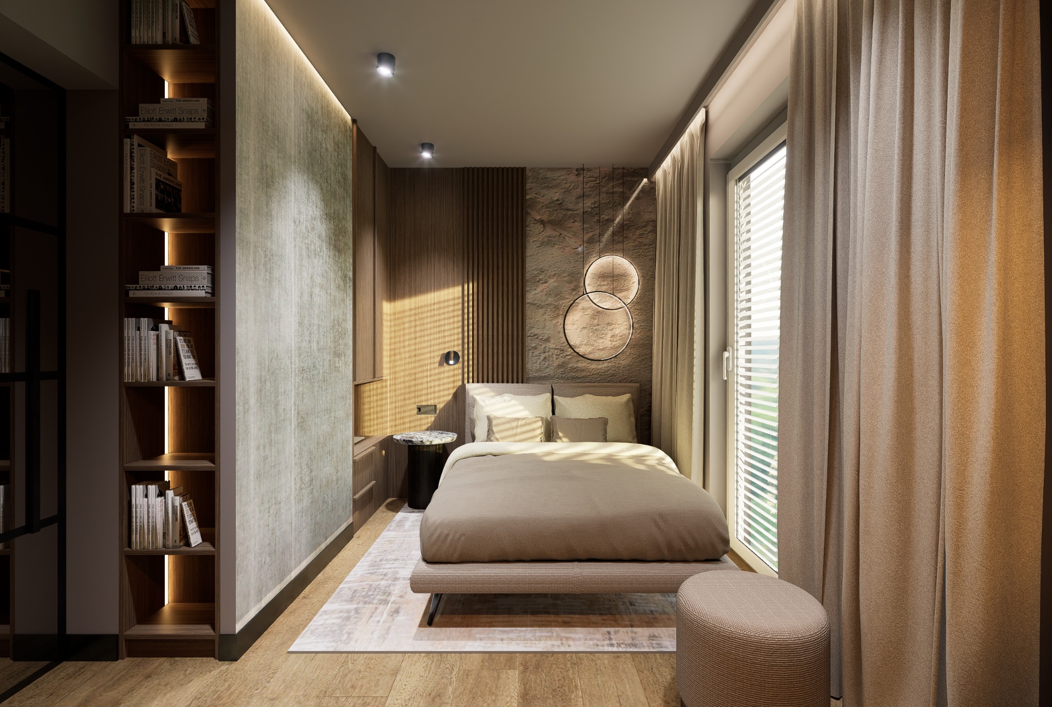 Beżowa sypialnia z drewnianą ścianą, okrągłymi lampami i regałem z książkami. Stonowana kolorystyka, naturalne materiały i minimalistyczny design tworzą przytulną atmosferę.