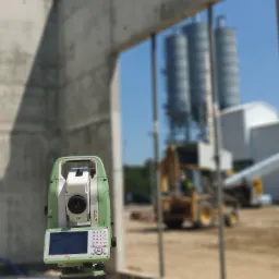 Pomiary elementów konstrukcyjnych.