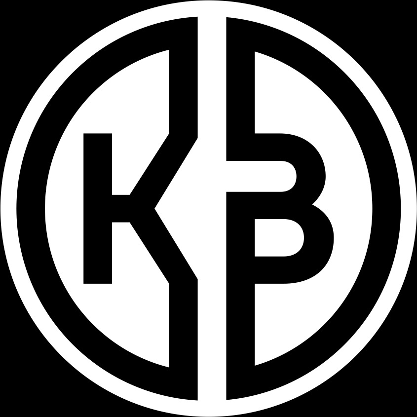 Czarno-białe logo z wpisanymi w okrąg litrami 'K' i 'B', rozdzielonymi pionową linią.