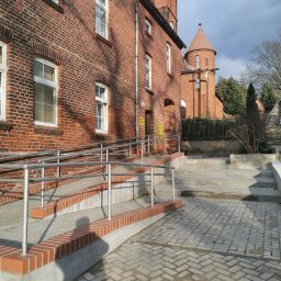 Układamy kostkę brukową