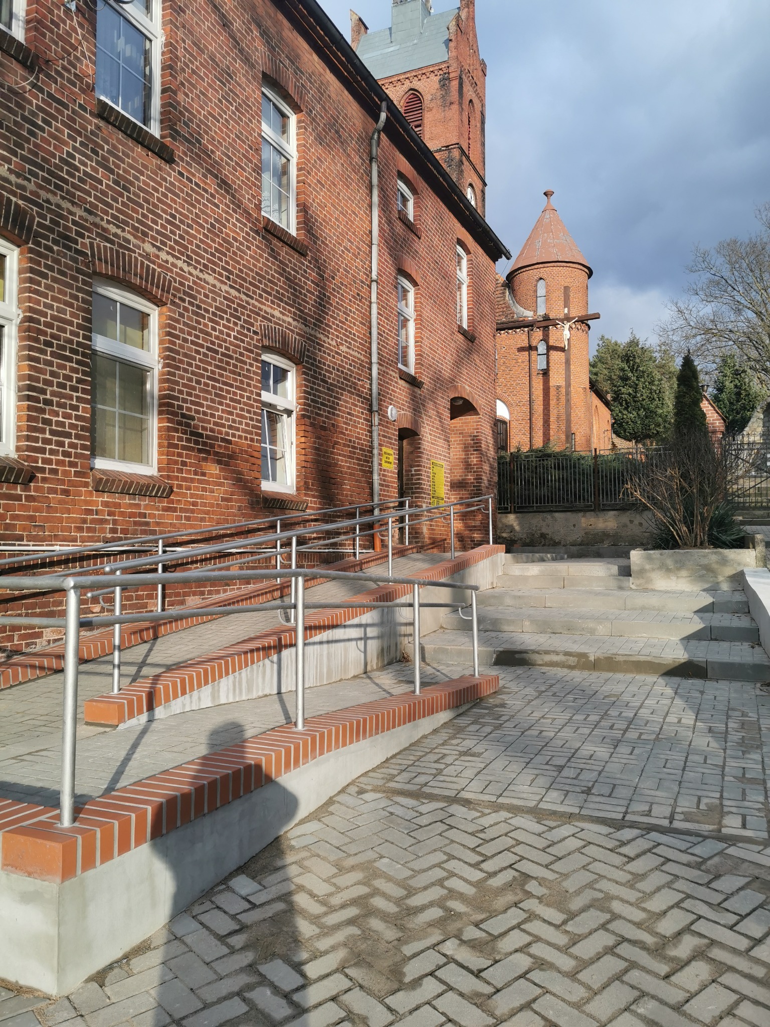 Układamy kostkę brukową