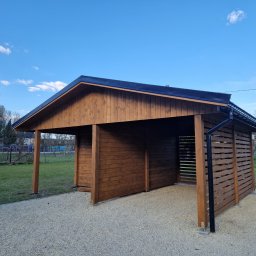 Altana z miejscem postojowym oraz składzikiem ogrodowym 