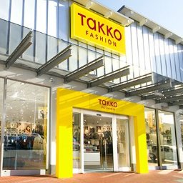 Adaptacja i wykończenie lokalu pod sklep z odzieżą