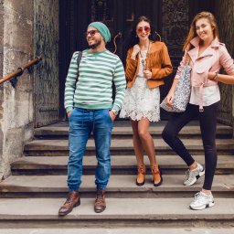 Tłumaczenia: Dyplomów i Apostille, Paszportów, Aktów Małżeństwa, Aktów Urodzenia, Zaświadczeń Lekarskich, Karty Szczepień, Wyciągi z Rejestru Państwowego, Raporty Oceny Skuteczności, Orzeczenia Sądu, Akty Notarialne