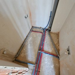 SANITKAN Sylwester Iwanicki - Profesjonalne Usuwanie Awarii Hydraulicznych Warszawa